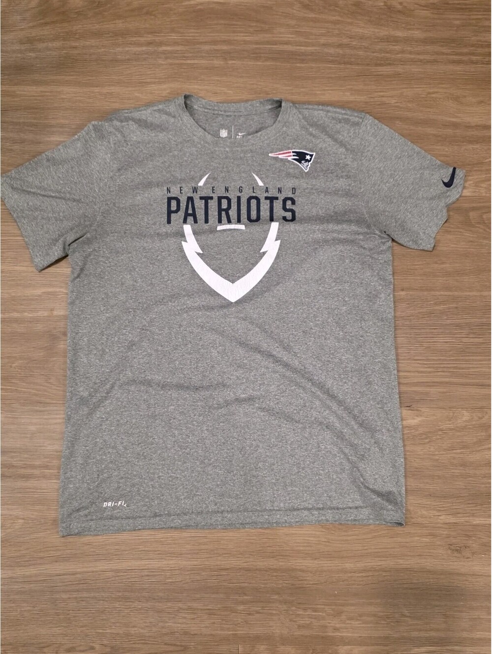Nike New England Patriots Dri-Fit Shirt Mens Large Gray NFL Team Apparel